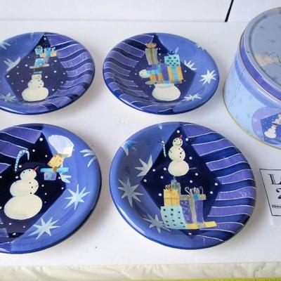 Set of 4 Snowman Theme Plates in Matching Tin, Sakura