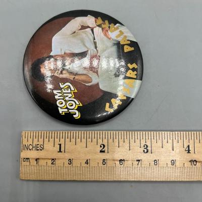 Vintage Tom Jones Caesars Palace Las Vegas Concert Pin