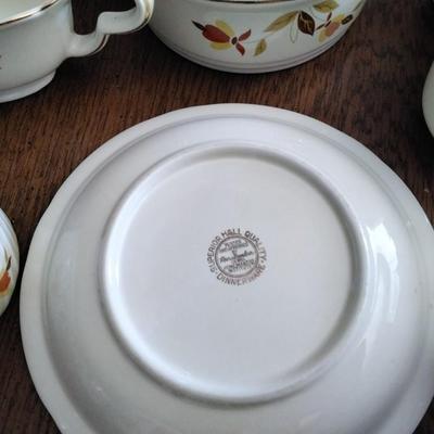 Jewel Tea Halls Autumn Leaf Assorted Set of 69 Pieces of China