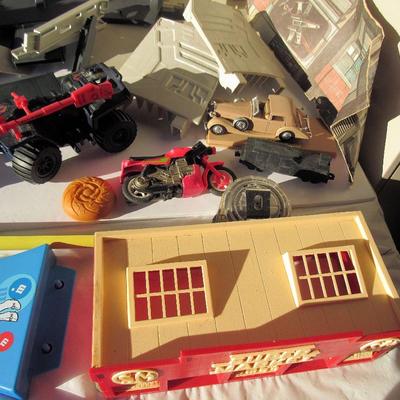 Lot of Toys For Parts and Pieces
