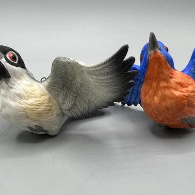 Lot of Colorful Ceramic Clay Hanging Wild Bird Ornament Figurines