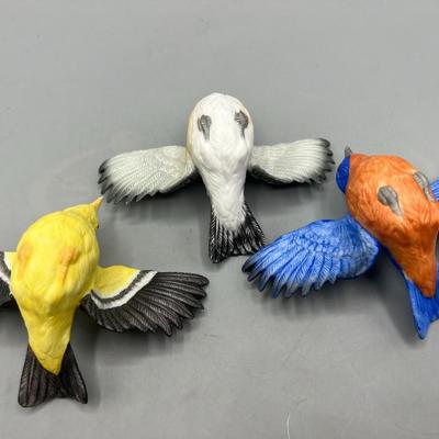 Lot of Colorful Ceramic Clay Hanging Wild Bird Ornament Figurines
