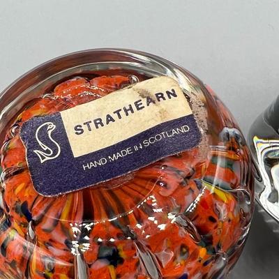 Retro Strathearn Hand Made in Scotland & Perthshire Multicolored Glass Paperweight Sculptures