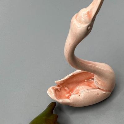 Lot of Miscellaneous Ceramic Clay Salt Shaker & Displayable Bird Figurines Figurines