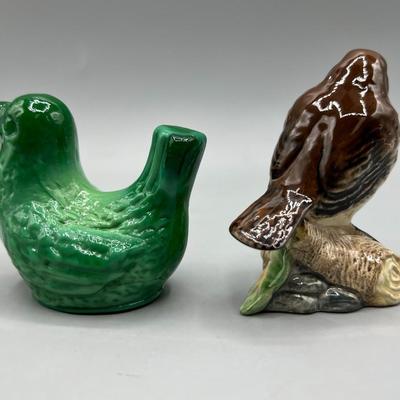 Small Brown & Green Ceramic Bird Figurines Beswick 980 Robin