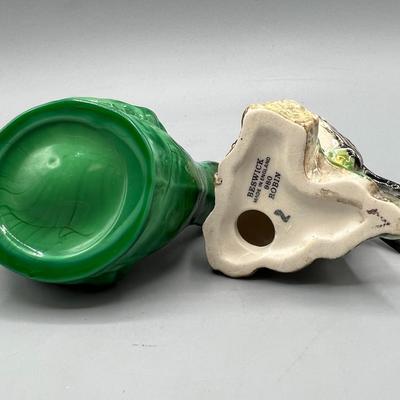 Small Brown & Green Ceramic Bird Figurines Beswick 980 Robin