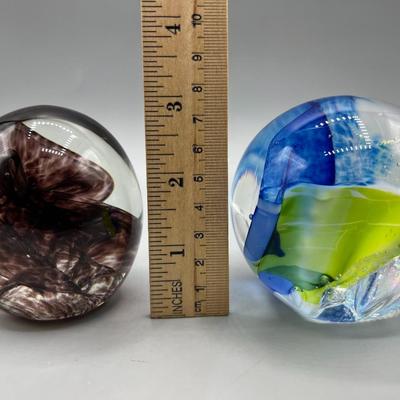 Art Glass Signed Multicolored Paperweight Displayable Home Decor Sphere Sculptures