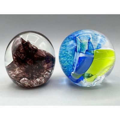 Art Glass Signed Multicolored Paperweight Displayable Home Decor Sphere Sculptures