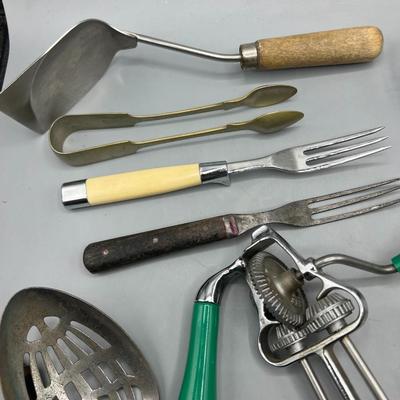 Lot of Miscellaneous Retro Kitchenware Utensils & More