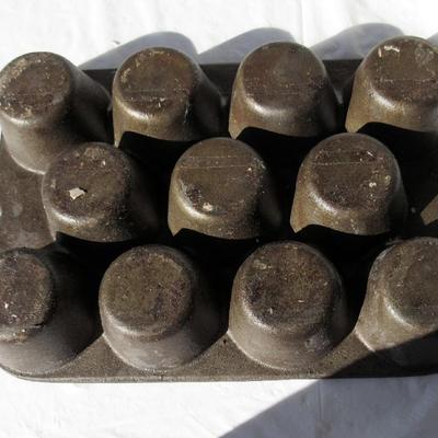 Heavy Old Cast Iron Muffin Tin
