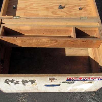 Large Old Wood Toolbox With Tray, 16" x 19" x 30"