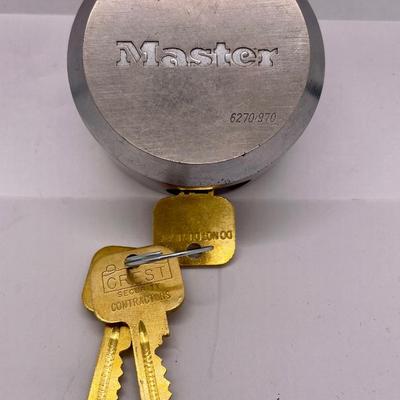 Master Lock Puck-Style Hidden Shackle Padlock