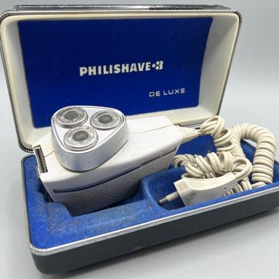 Vintage Philishave 3 Deluxe Phillips U.K. British Shaver
