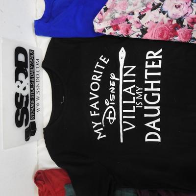 6 Women's Short Sleeve Shirts size XL & XXL: Solids, Floral, & Disney Villain