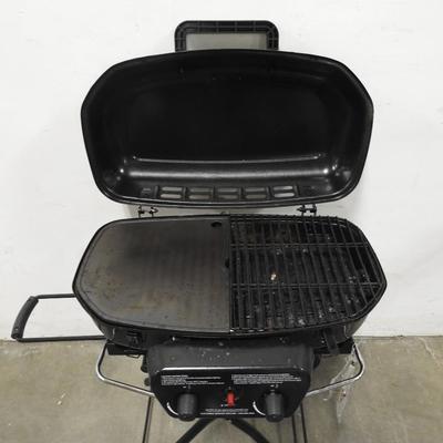 Ozark Trail 2 Burner Portable Gas Barbeque, Green