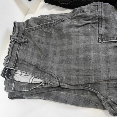 5 Pairs Jeans/Pants sizes Small, 4, 28: RSQ, Rustler, Wild Fable, Almost Famous