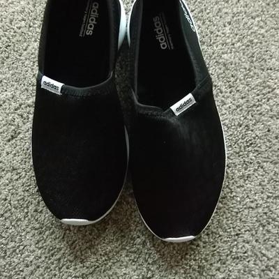 LADIES SHOES SIZE 8-8 1/2 SKEETCHERS-ADDIDAS-DR SHOELL
