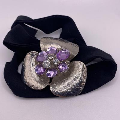 Collection of Vintage Brooches and Necklaces