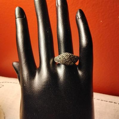 925 Marcasite Ring Size 9