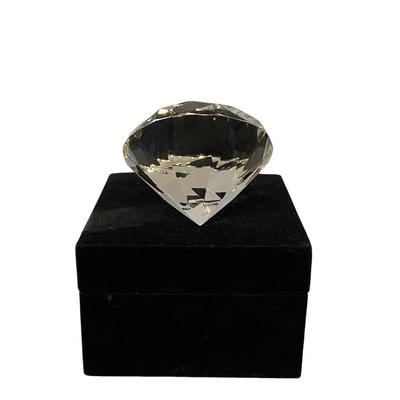 Large Elan Crystal Diamond Paperweight