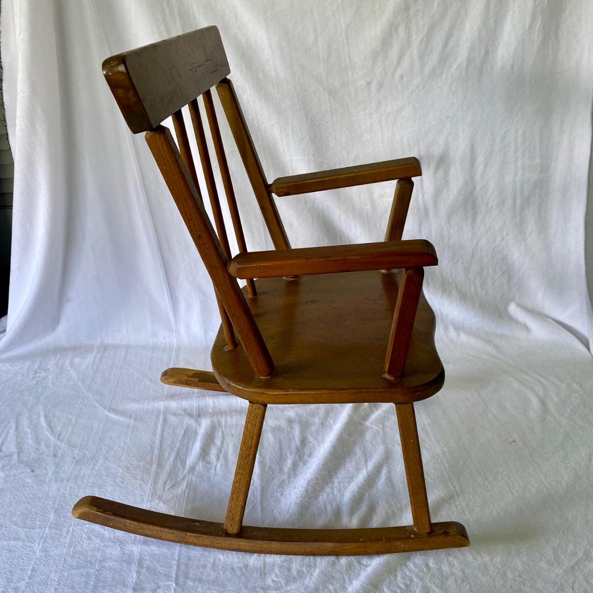 Tei Small Wood Rocker Child’s Wood Rocker (BR1-SL) | EstateSales.org