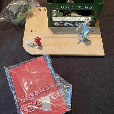 Lionel electronic trains "0" and "027" Gauge animated newstand