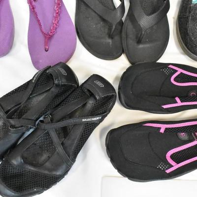 7 Pairs of Women's Footwear, Flip Flops, Water Shoes, Size 8-9