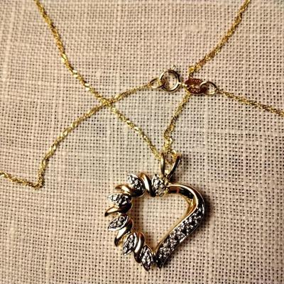 ROSS SIMONS Diamond Heart on 16" 10K Chain