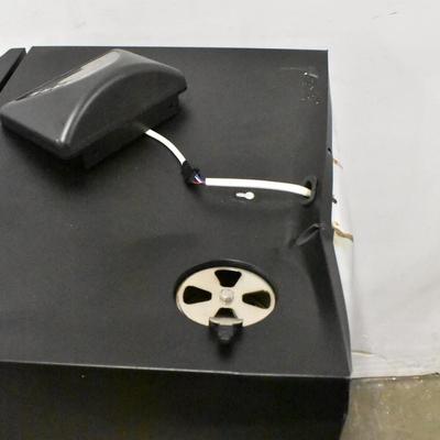 Masterbuilt Smoker, Doesn't Seal Fully, Works