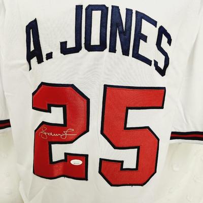 JSA AUTHENTICATED #25 ANDRUW JONES "CURACAO KID" ATLANTA BRAVES SIGNED JERSEY