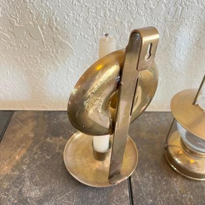 Lot of brass decor