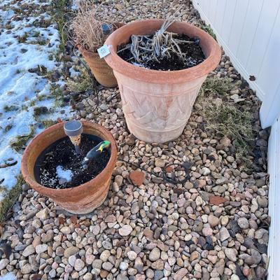 Terra Cotta & plastic flower pots