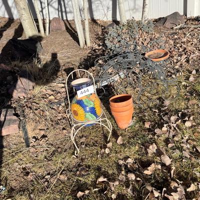 Flower pots & stands