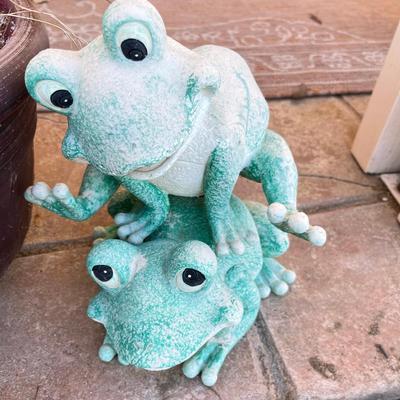 Flower pot & Leap Frogs