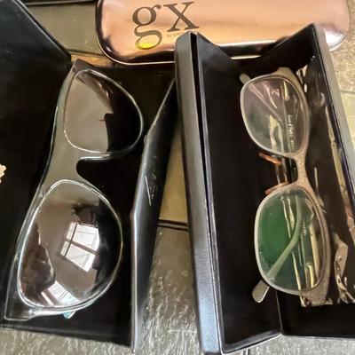 Lot of sun glasses & glasses with cases