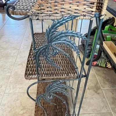 Fold up Rattan & metal Shelf