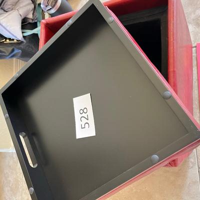 Vinyl Box ottoman