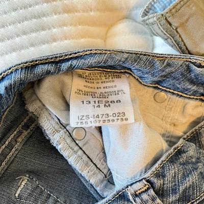 Lot of ladies pants