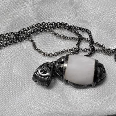 Gorgeous Vintage Moonstone 925 16" Necklace