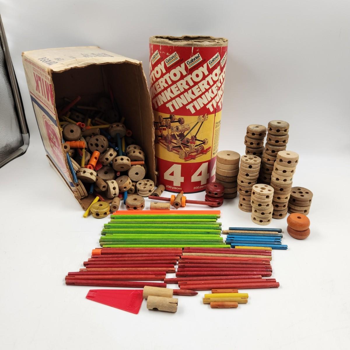 LARGE ASSORTMENT (VINTAGE & MORE MODEREN) TINKER TOYS | EstateSales.org