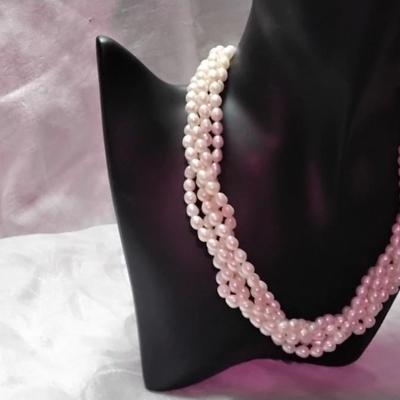 Beautiful 17" 5 Strand 5.5 mm Torsade Necklace