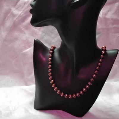 Gorgeous Cranberry 9mm Pearls 18" Necklace With 14K Clasp