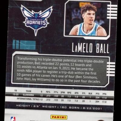 LAMELO BALL ROOKIE CARD