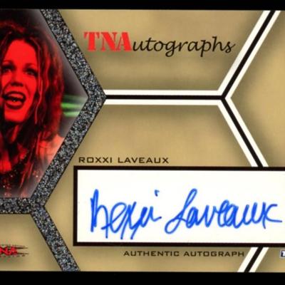 2008 TNA AUTOGRAPHS ROXXI LAVEAUX