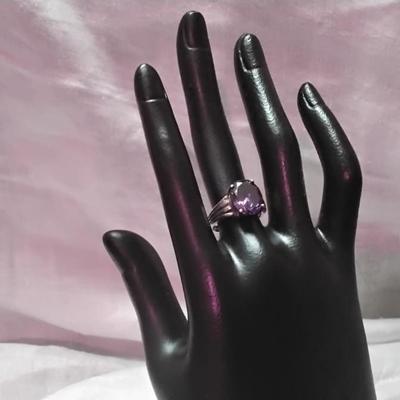 Gorgeous Vintage Amethyst 925 Ring Size 6