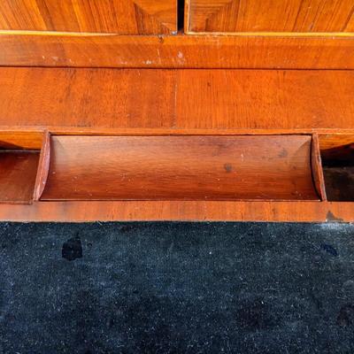 Gorgeous Mahogany Secretary Cabinet, Arthur Fuller Family