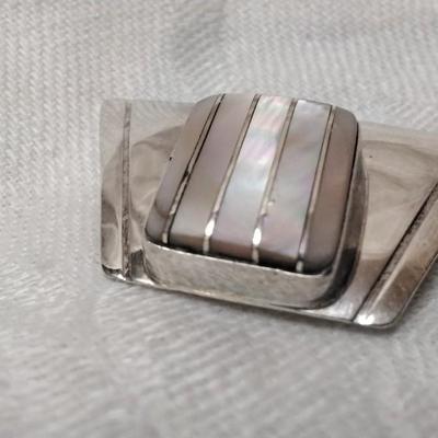 Gorgeous Mother of Pearl 925 Navajo Made Brooch