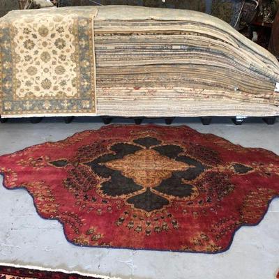 Persian & Pakistani  Rugs Kilims in different sizes and designs,  Made with 100% natural wool and Cotton, vegetable dyed and...