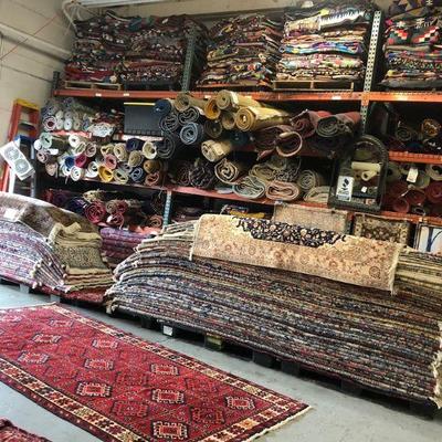 Persian & Oriental  Rugs Kilims on different sizes and designs,  Made with 100% natural wool and Cotton, vegetable dyed and hand...