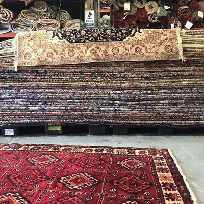 Persian & Pakistani  Rugs Kilims on different sizes and designs,  Made with 100% natural wool and Cotton, vegetable dyed and hand...